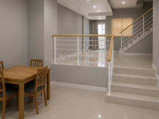 For sale 2 ベッドルーム townhouse in Bang Lamung, Chonburi