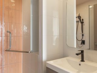 For rent 1 bed condo in Mueang Chon Buri, Chonburi
