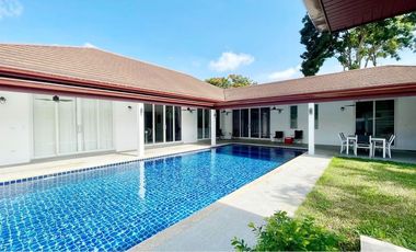 For rent 4 bedrooms villa in Bang Lamung, Chonburi