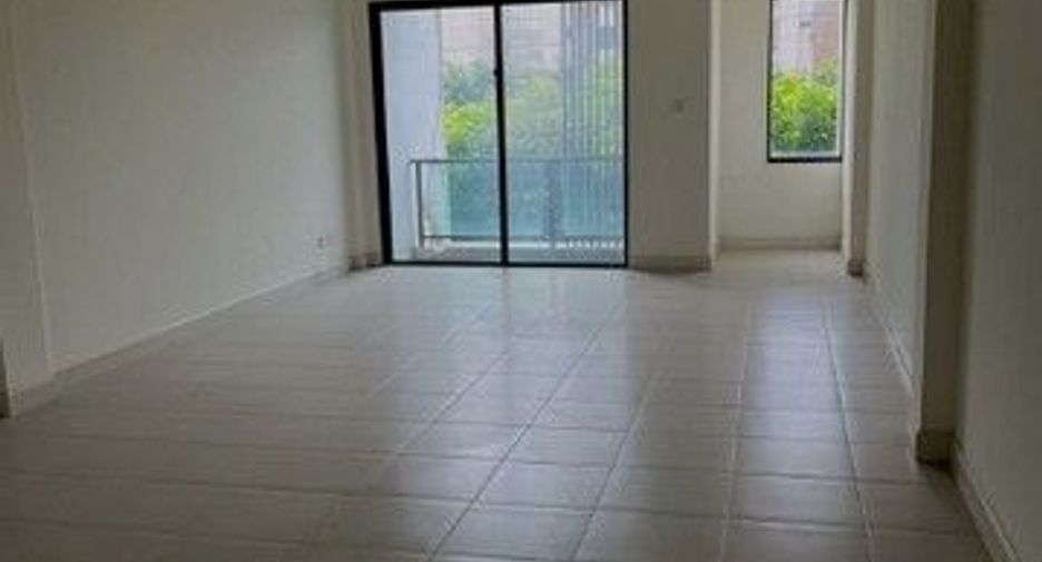 For sale 1 bed retail Space in Sai Mai, Bangkok
