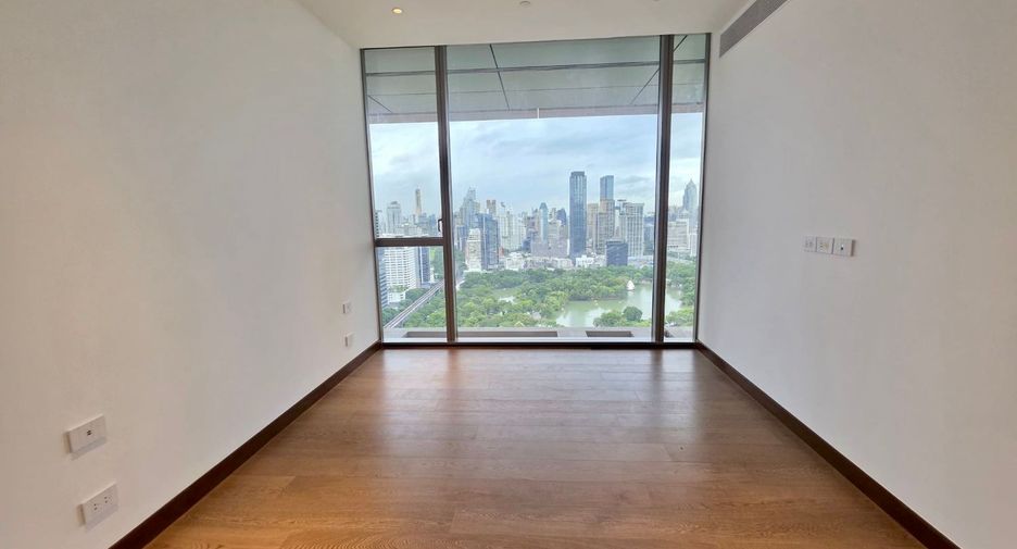 Wohnung zum Kauf mit 3 Zimmer in Bang Rak, Bangkok