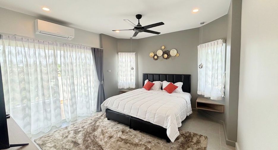 For rent 5 bedrooms villa in Bang Lamung, Chonburi
