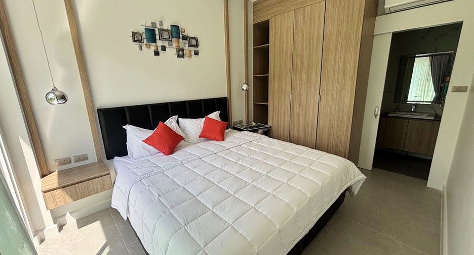 For rent 5 bedrooms villa in Bang Lamung, Chonburi