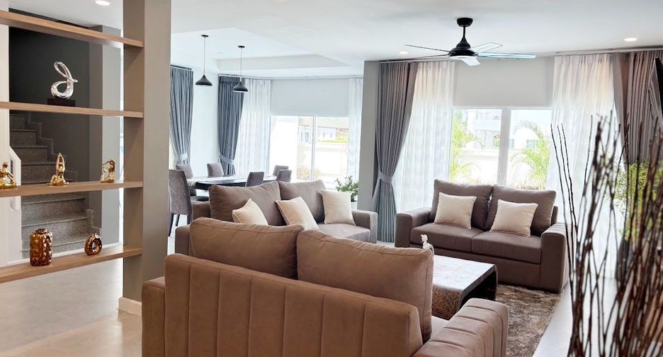 For rent 5 bedrooms villa in Bang Lamung, Chonburi