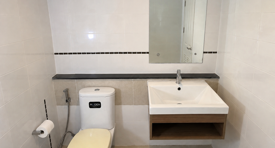 Casa adosada en venta de 3 habitaciones en Khan Na Yao, Bangkok