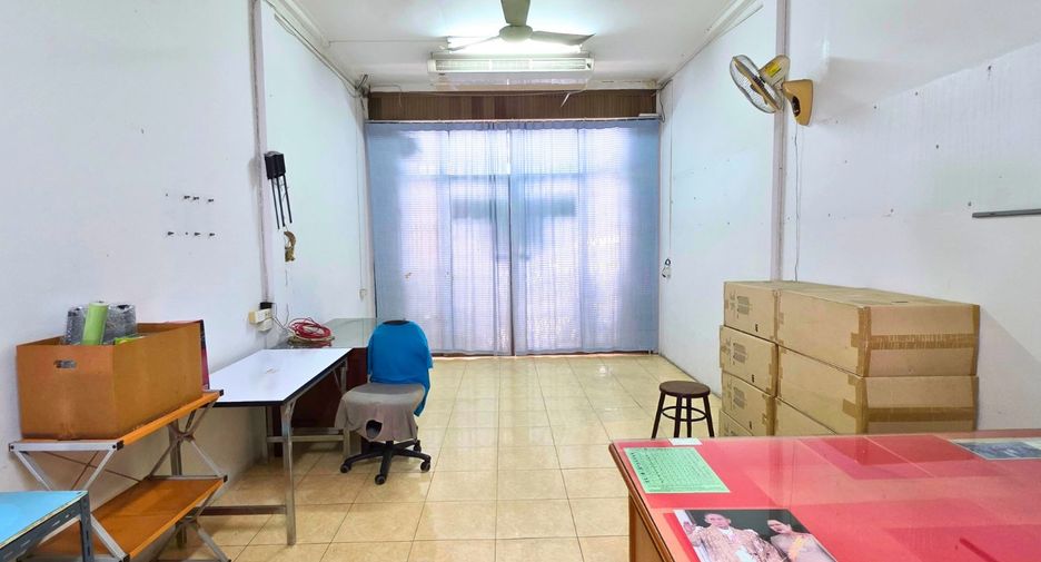 Local comercial en venta de 5 habitaciones en Samphanthawong, Bangkok