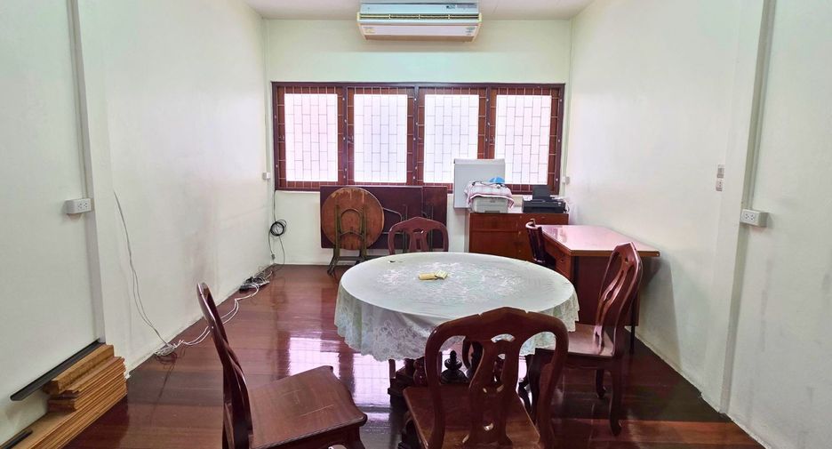 Local comercial en venta de 5 habitaciones en Samphanthawong, Bangkok