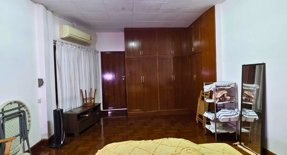 Local comercial en venta de 5 habitaciones en Samphanthawong, Bangkok