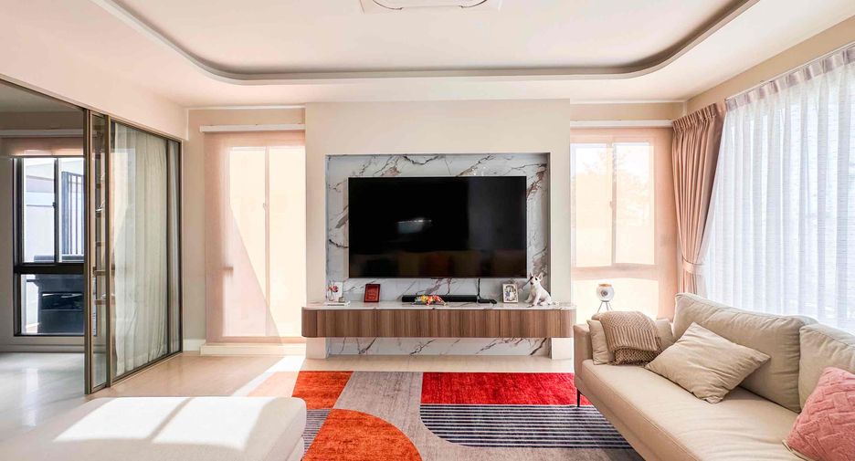 Casa en venta de 4 habitaciones en Bang Lamung, Chonburi
