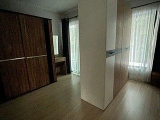 For rent 5 bedrooms house in Lam Luk Ka, Pathum Thani