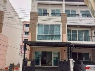 À louer 3 chambres maison à Thung Khru, Bangkok