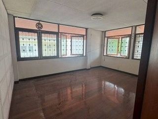 For rent 1 bed house in Watthana, Bangkok
