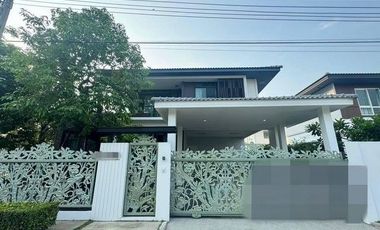For rent 4 bedrooms house in Bang Khae, Bangkok