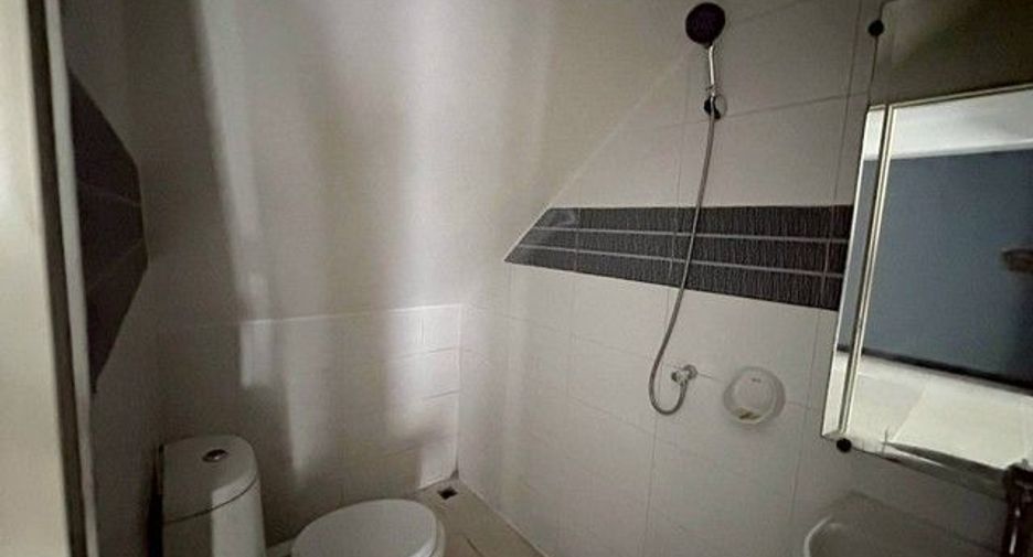 For sale 3 bedrooms townhouse in Bang Len, Nakhon Pathom