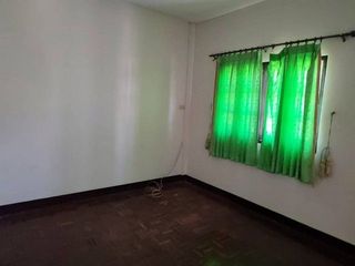 For sale 3 bedrooms townhouse in Bang Len, Nakhon Pathom