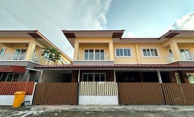 For sale 3 ベッドルーム townhouse in Phutthamonthon, Nakhon Pathom