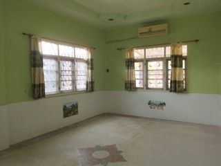 À vendre 3 chambres maison à Bang Len, Nakhon Pathom