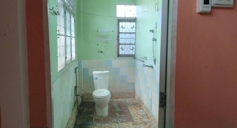 À vendre 3 chambres maison à Bang Len, Nakhon Pathom