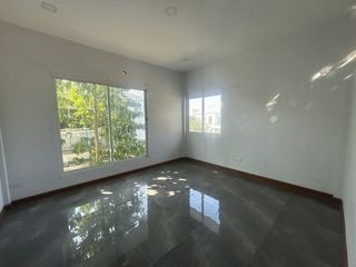 À vendre 3 chambres maison à Bang Len, Nakhon Pathom