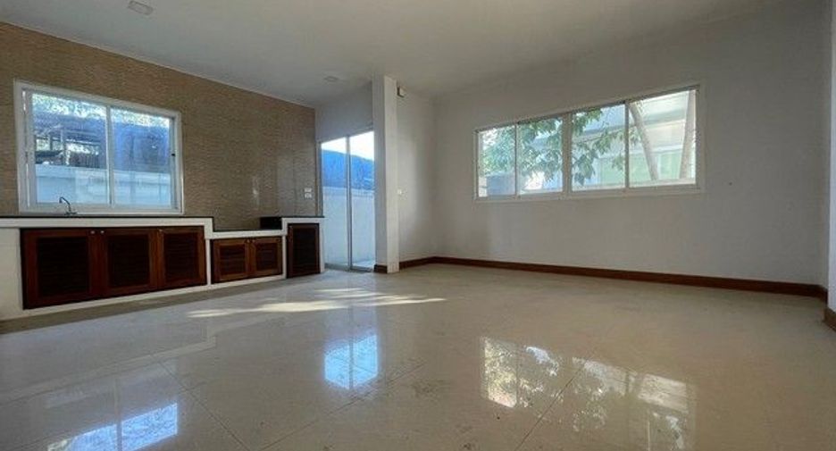 À vendre 3 chambres maison à Bang Len, Nakhon Pathom
