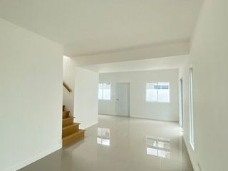 À vendre 4 chambres maison à Bang Len, Nakhon Pathom
