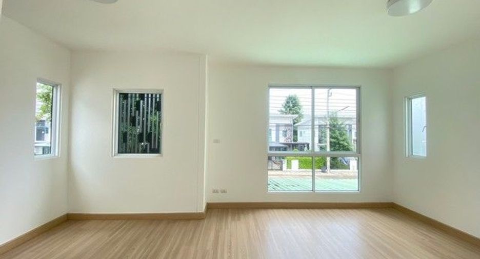 À vendre 4 chambres maison à Bang Len, Nakhon Pathom