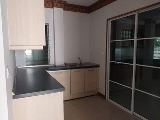 出售 4 卧室 独立屋 在 Phutthamonthon, Nakhon Pathom