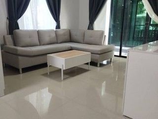 For rent 5 bedrooms house in Lam Luk Ka, Pathum Thani