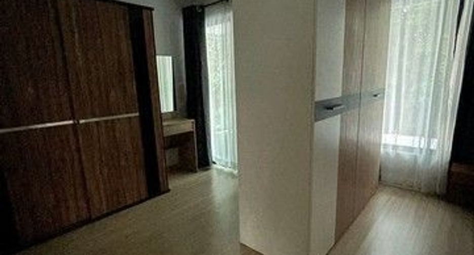 出租 5 卧室 独立屋 在 Lam Luk Ka, Pathum Thani