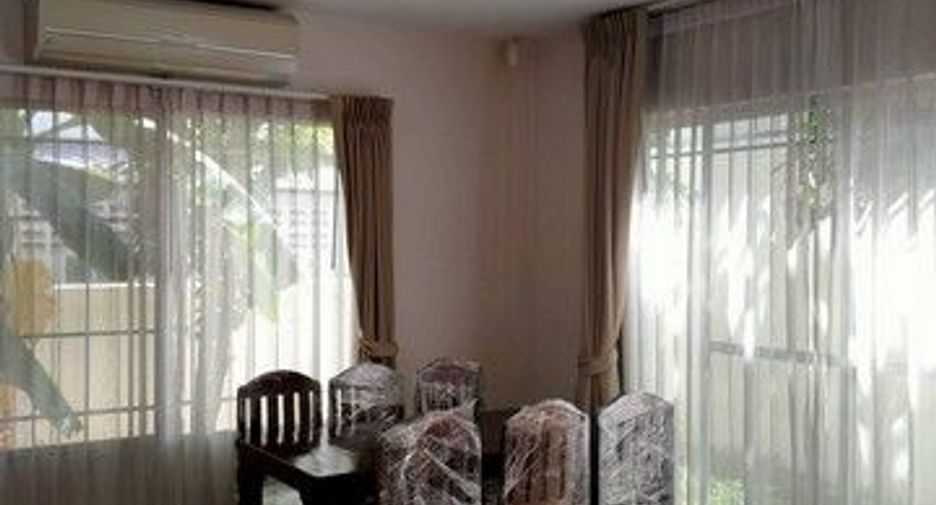 For rent 3 bedrooms house in Pak Kret, Nonthaburi