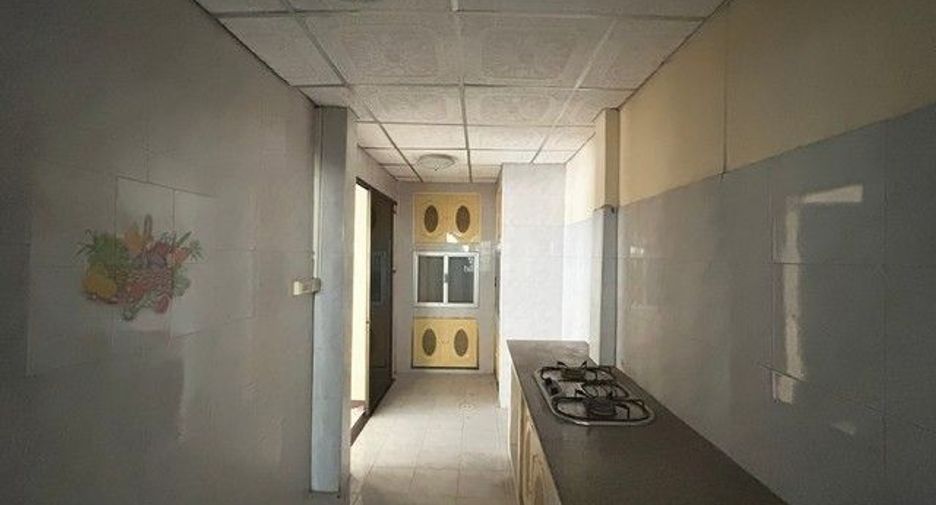 À vendre 3 chambres maison de ville à Bang Phli, Samut Prakan