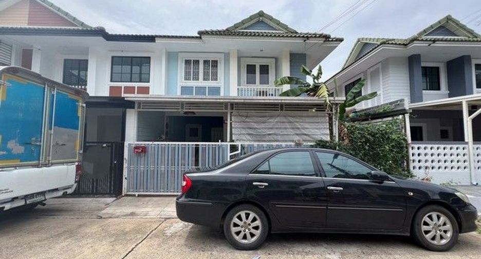 À vendre 3 chambres maison de ville à Bang Phli, Samut Prakan
