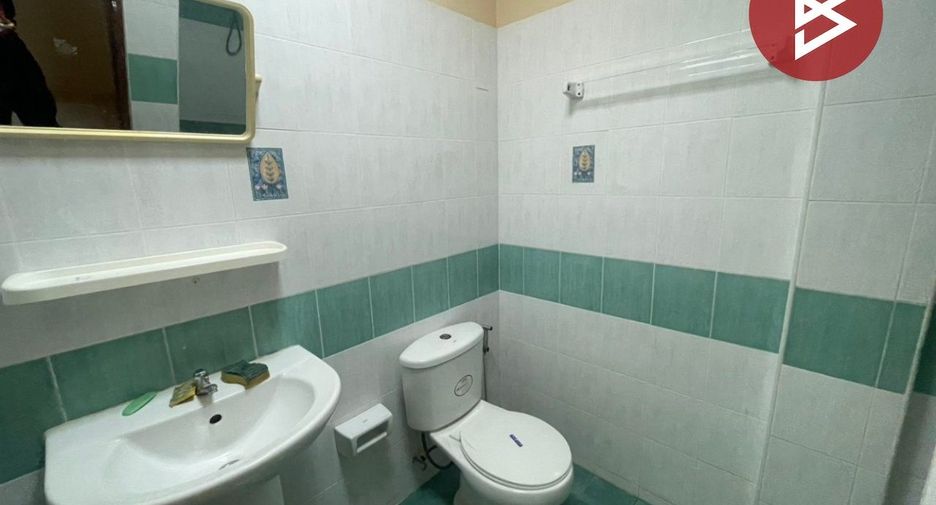 For rent 3 ベッドルーム townhouse in Mueang Chon Buri, Chonburi