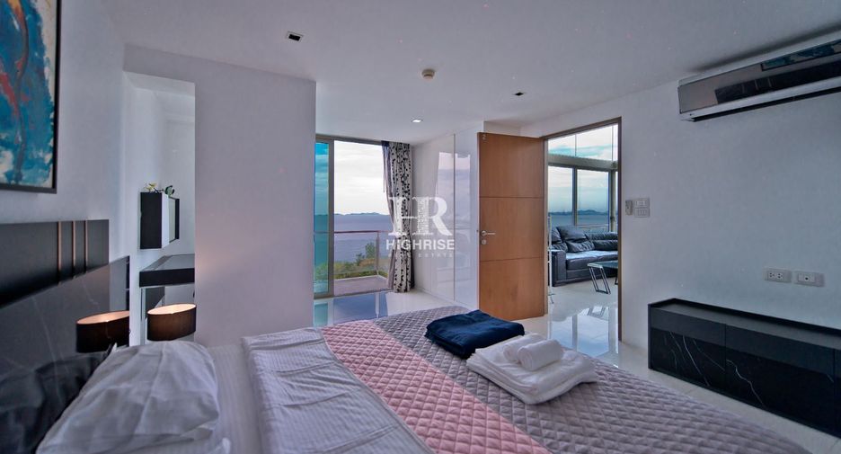 For rent 4 bedrooms condo in Bang Lamung, Chonburi
