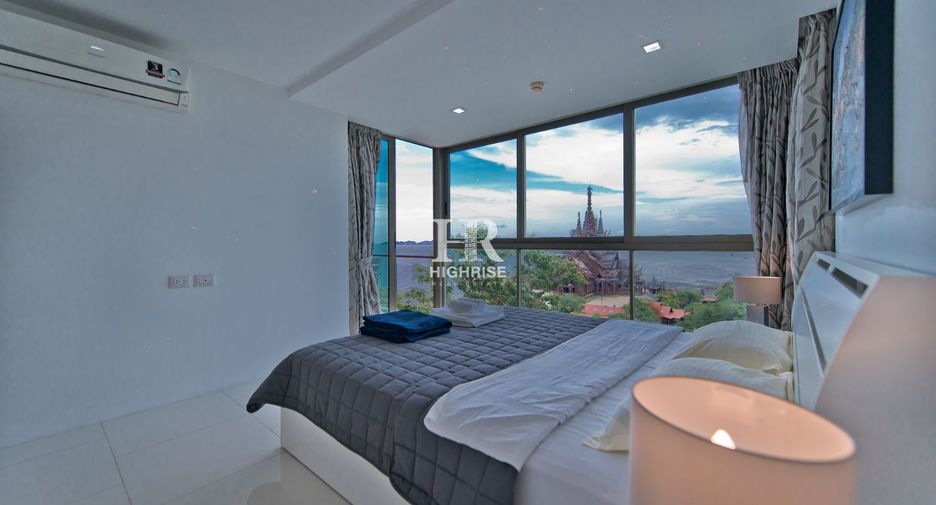 For rent 4 bedrooms condo in Bang Lamung, Chonburi