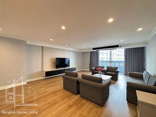 Wohnung zur Miete mit 4 Zimmer in Khlong Toei, Bangkok