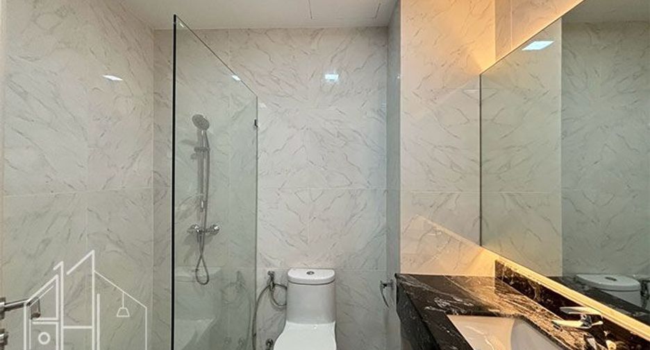 Condo en alquiler de 4 habitaciones en Khlong Toei, Bangkok