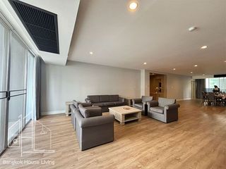 For rent 4 ベッドルーム apartment in Khlong Toei, Bangkok