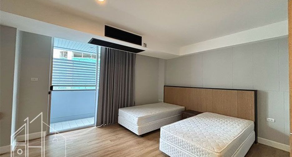 Apartamento en alquiler de 4 habitaciones en Khlong Toei, Bangkok