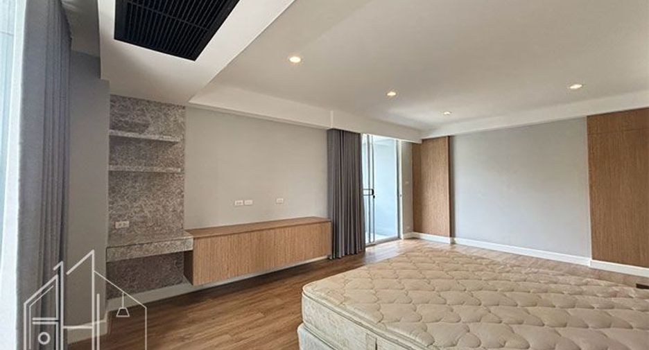 Apartamento en alquiler de 4 habitaciones en Khlong Toei, Bangkok