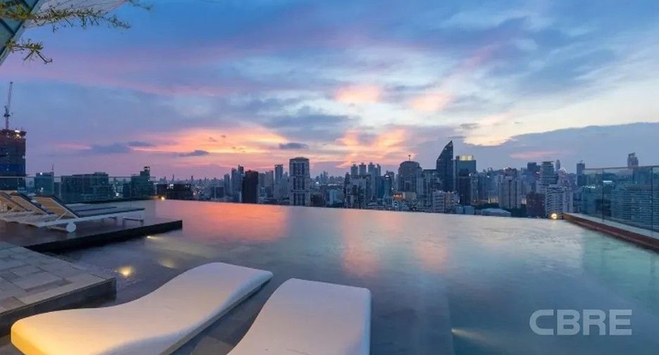 For sale 2 bedrooms condo in Watthana, Bangkok