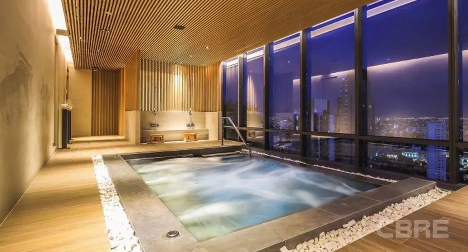 For sale 2 bedrooms condo in Watthana, Bangkok