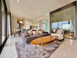 For sale 2 bedrooms condo in Khlong Toei, Bangkok