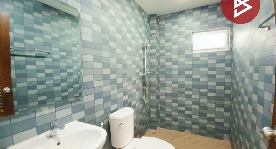 For sale 3 bedrooms house in Mueang Samut Songkhram, Samut Songkhram