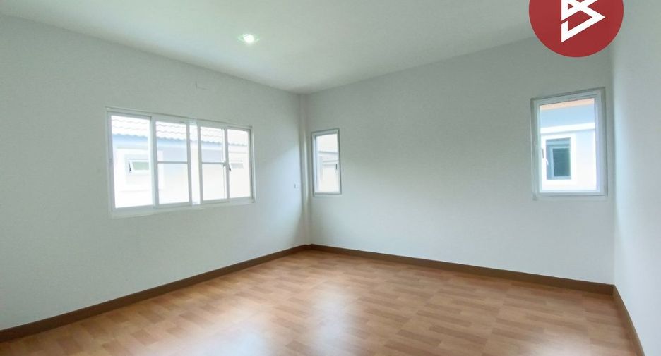 For sale 3 bedrooms house in Mueang Samut Songkhram, Samut Songkhram