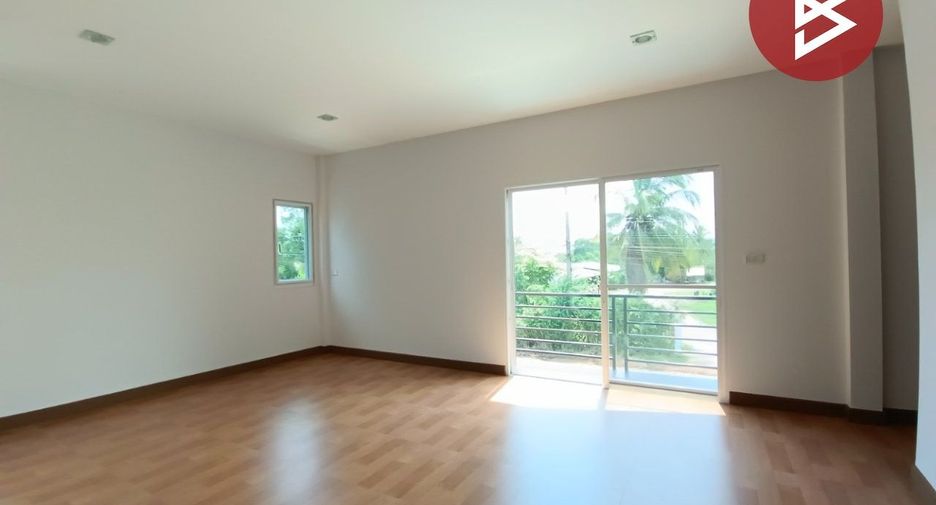 For sale 3 bedrooms house in Mueang Samut Songkhram, Samut Songkhram