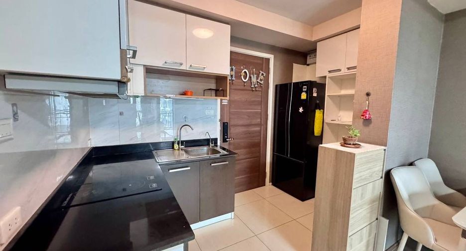 Wohnung zur Miete mit 2 Zimmer in Bang Rak, Bangkok