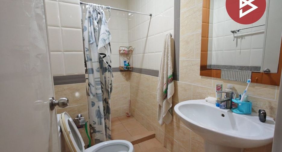 For sale 4 bedrooms townhouse in Bang Phli, Samut Prakan