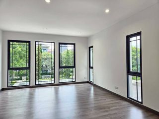 For rent 3 bedrooms townhouse in Chatuchak, Bangkok