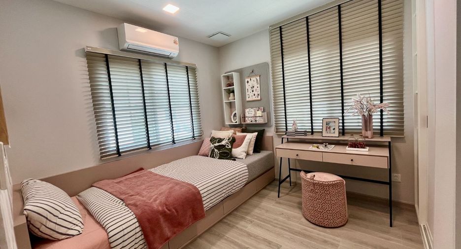 For sale 3 bedrooms house in Bang Phli, Samut Prakan